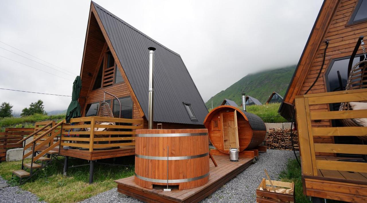 Kazbegi Spa Resort Cottages Buitenkant foto