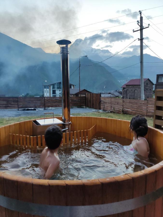 Kazbegi Spa Resort Cottages Buitenkant foto