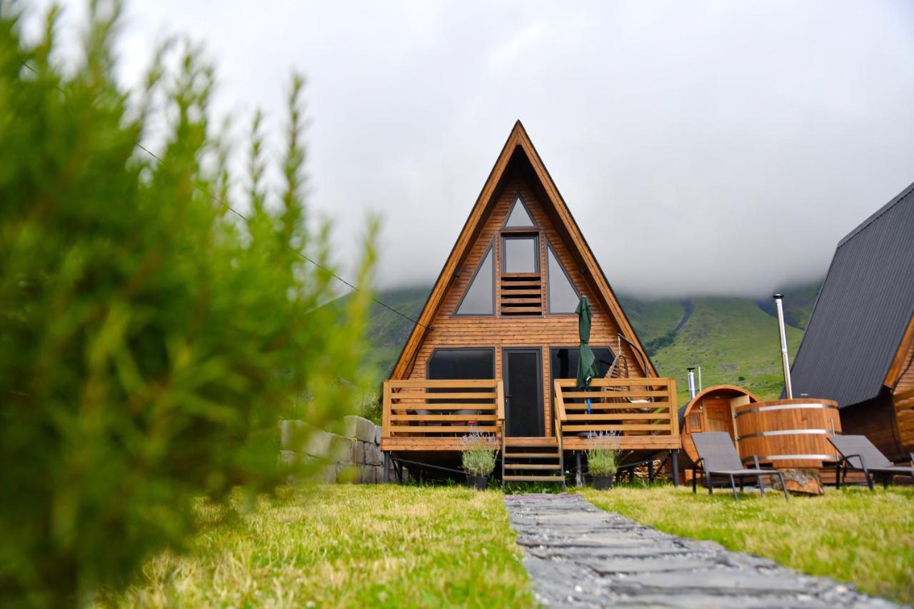Kazbegi Spa Resort Cottages Buitenkant foto