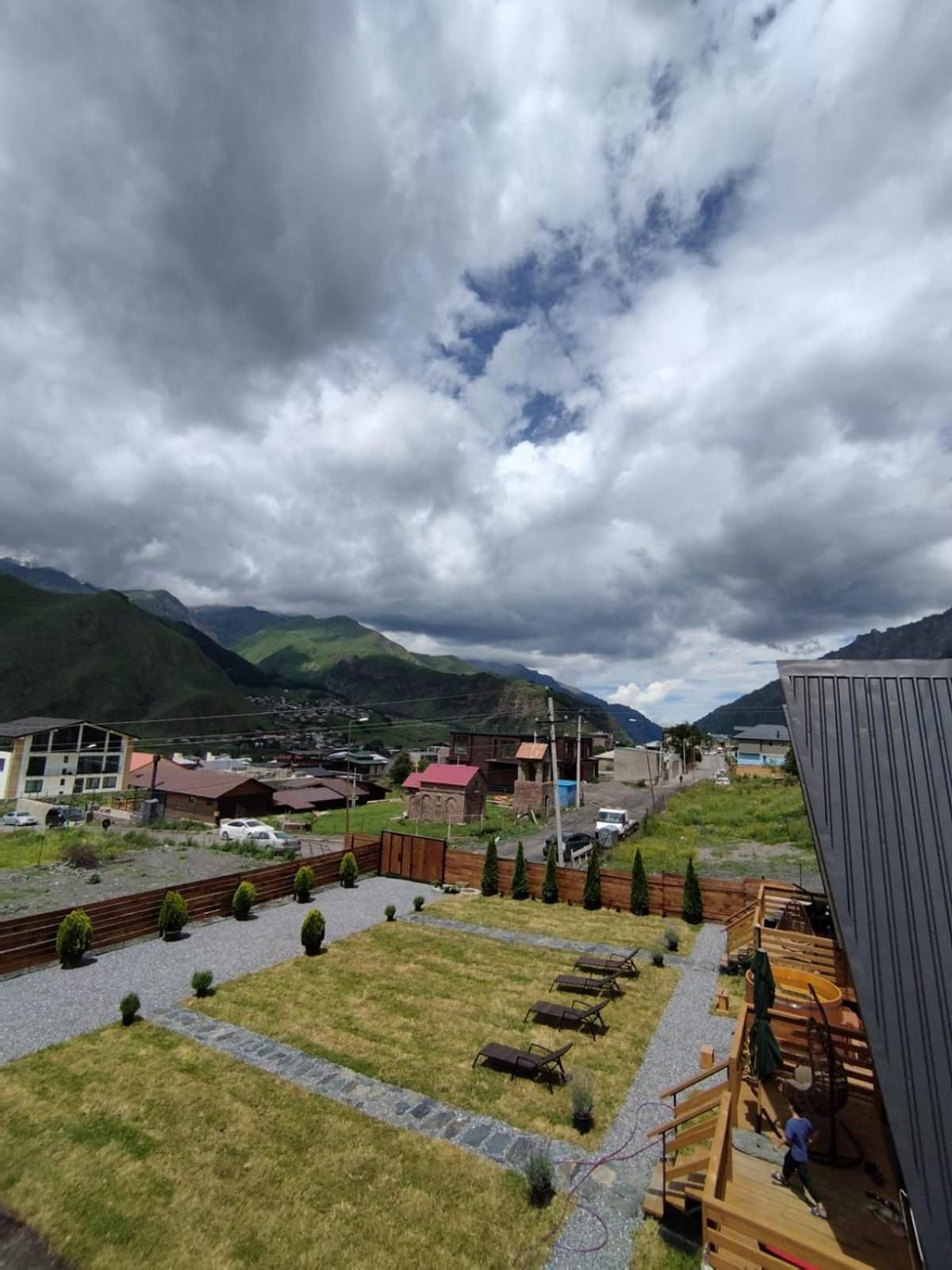 Kazbegi Spa Resort Cottages Buitenkant foto