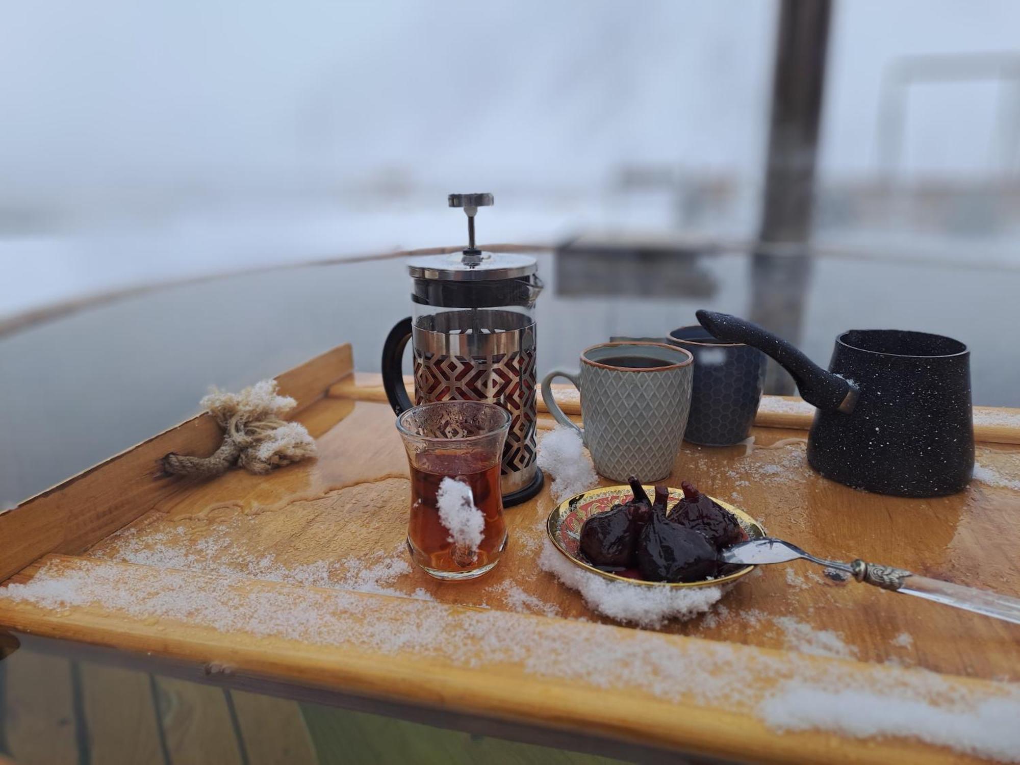 Kazbegi Spa Resort Cottages Buitenkant foto