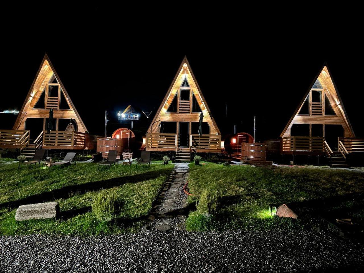 Kazbegi Spa Resort Cottages Buitenkant foto