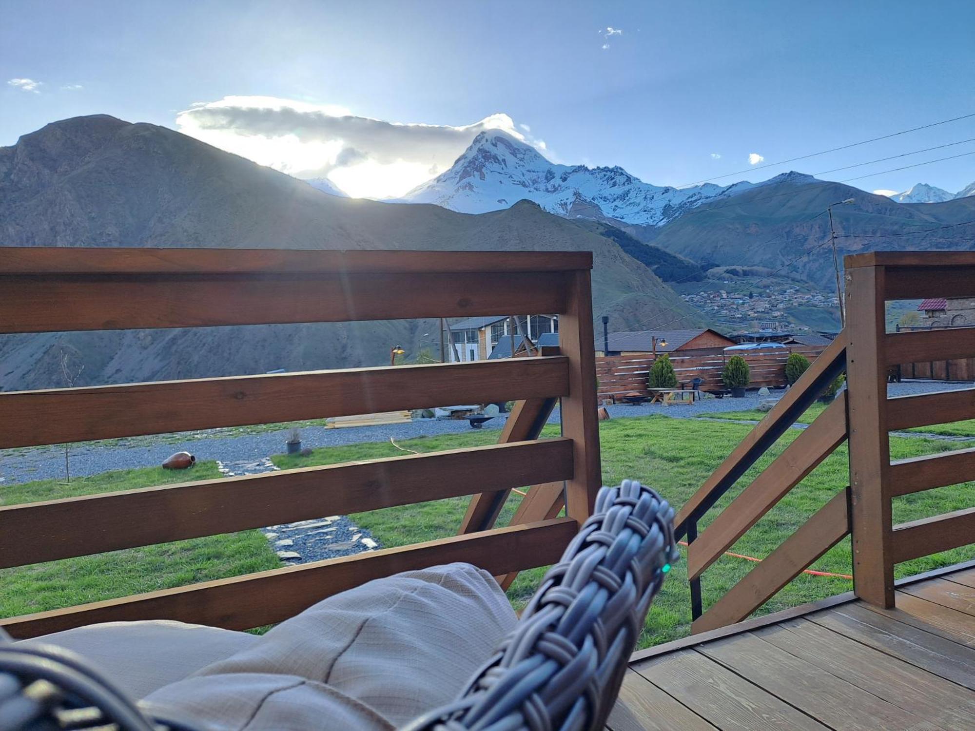 Kazbegi Spa Resort Cottages Buitenkant foto